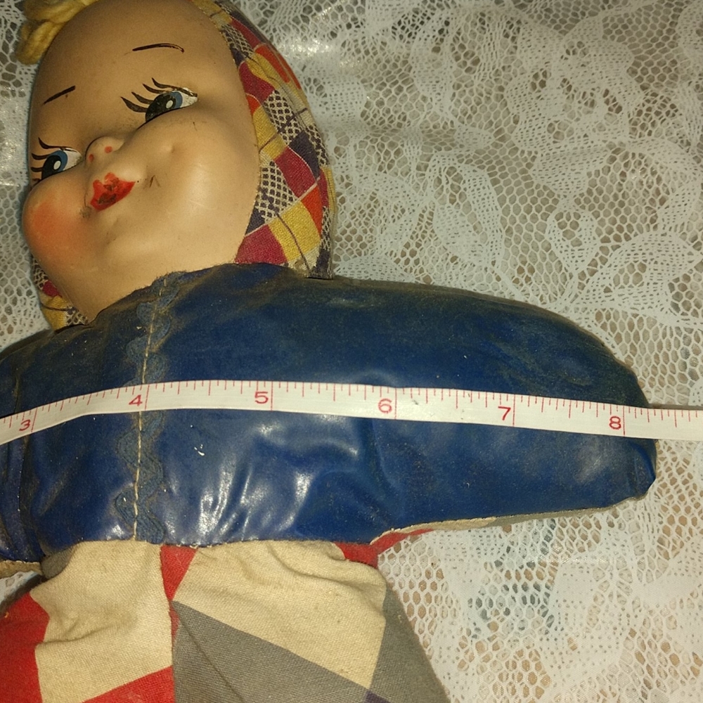 Vintage 1940s Plastic Face Carnival Prize Doll - Picture 9 of 9